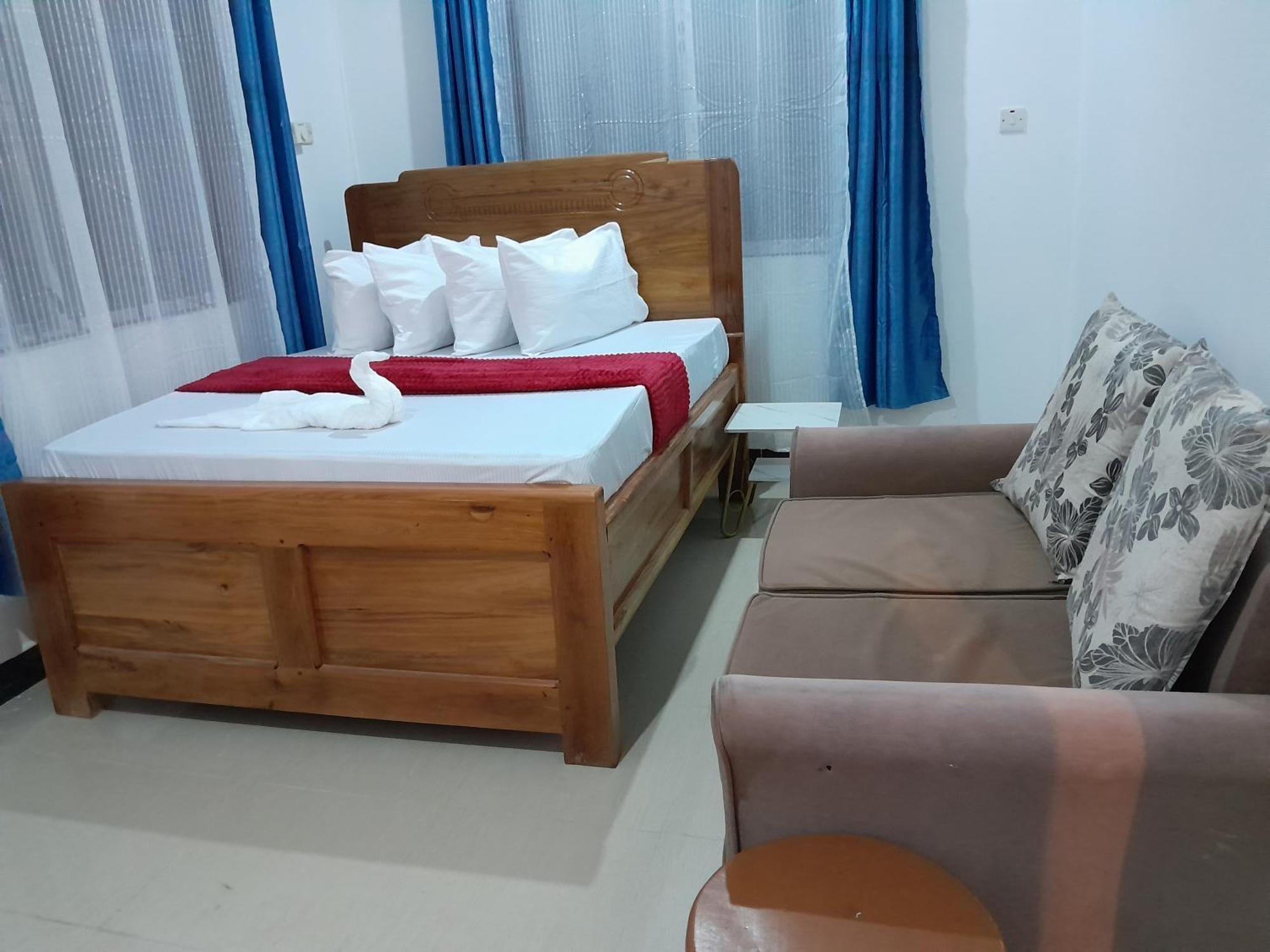 Valley Breeze Hotel Dar-es-Salaam Eksteriør bilde